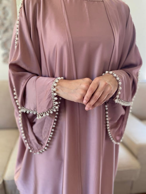 Ameera Abaya