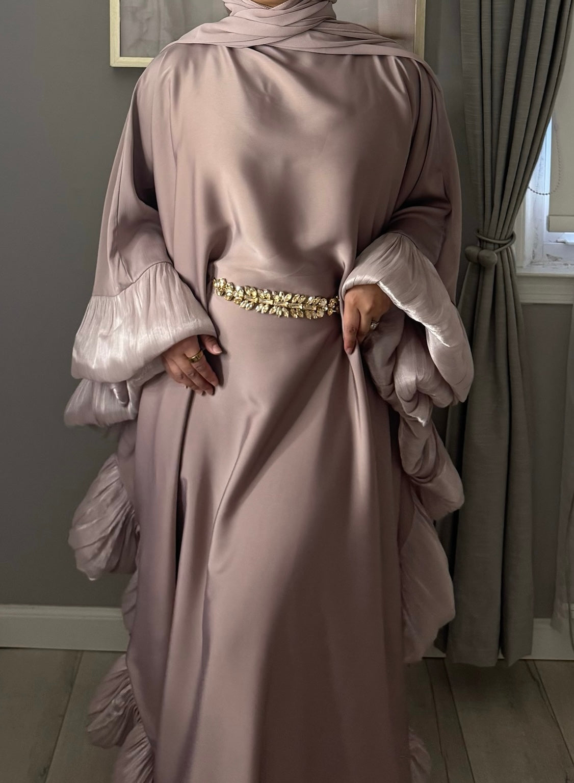 Meera Luxury Abaya (without the belt)