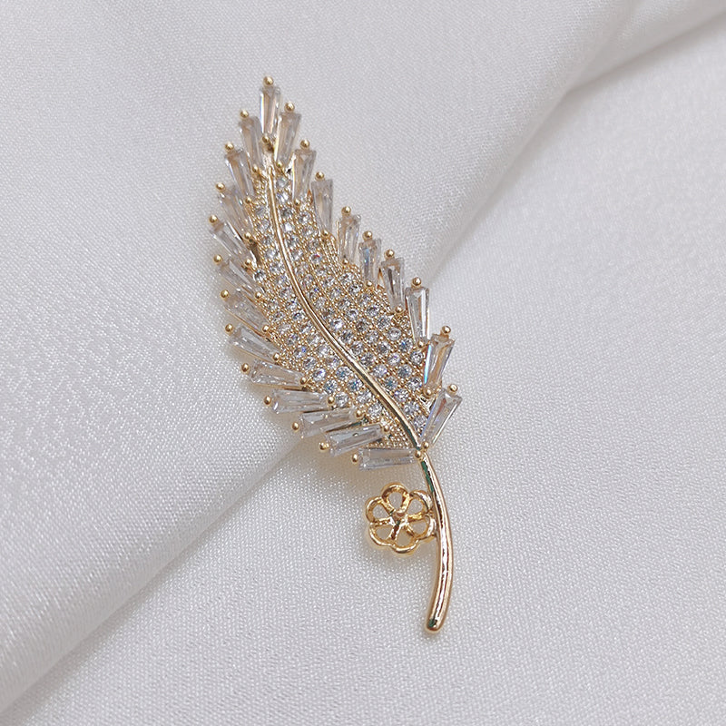 Sorority Leaf Brooch for Hijab and scarfs