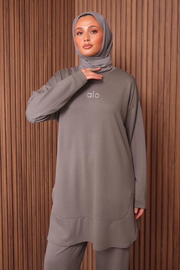 New Design Muslim Activerwear 2Pcs Hijab Long Top and Pants