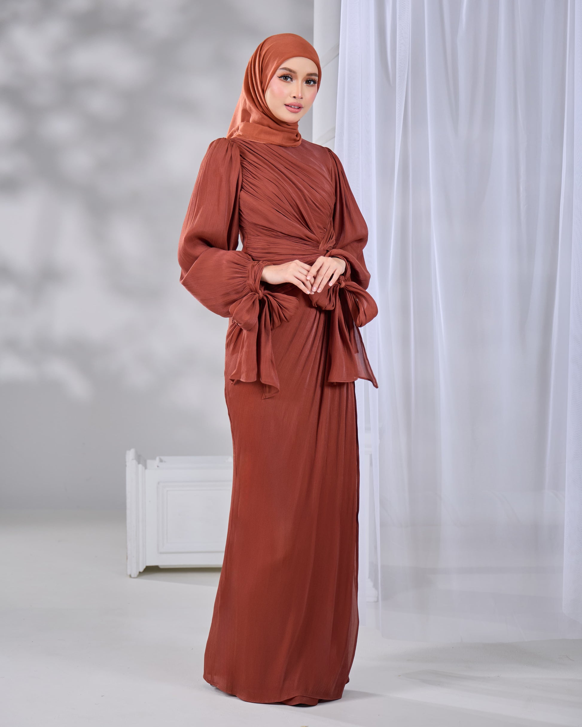 Spring 2025 Modest Woman Daily Abaya Elegant Ribbon Design